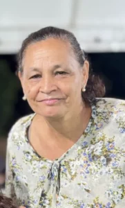 Ana Cláudia Ribeiro Teixeira Marra